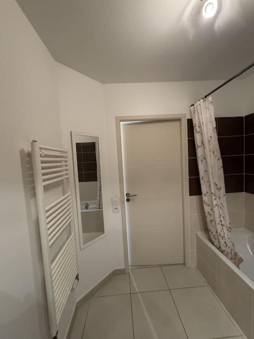 Appartement De Romain Annecy Exterior photo